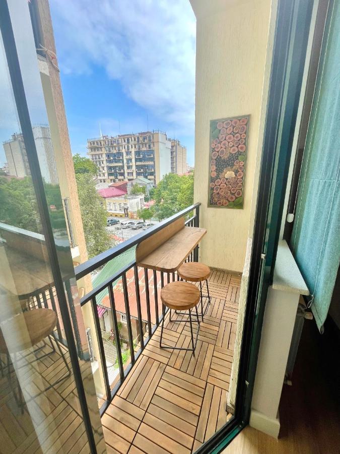 Hcg Art'Muse Apartment バトゥーミ エクステリア 写真